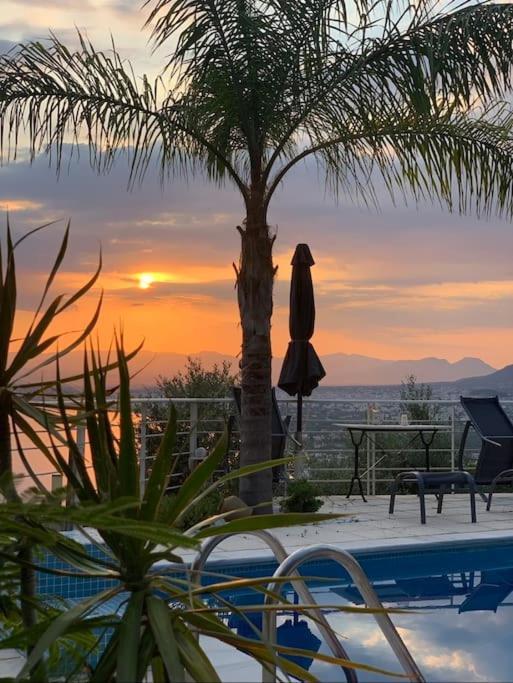 Marine'S Lux Villa:Golden Sunset Kalamata Luaran gambar